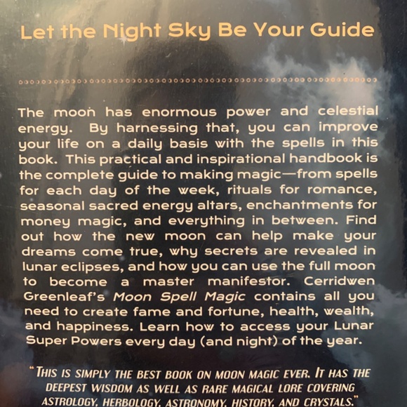 Anything Moon Book & Oracle collection - Picture 2 of 16